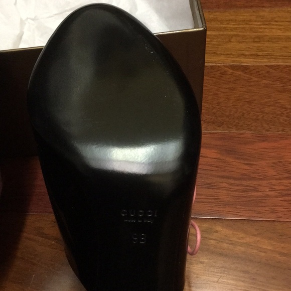 Authentic! Gucci shoe new with box - Picture 7 of 8